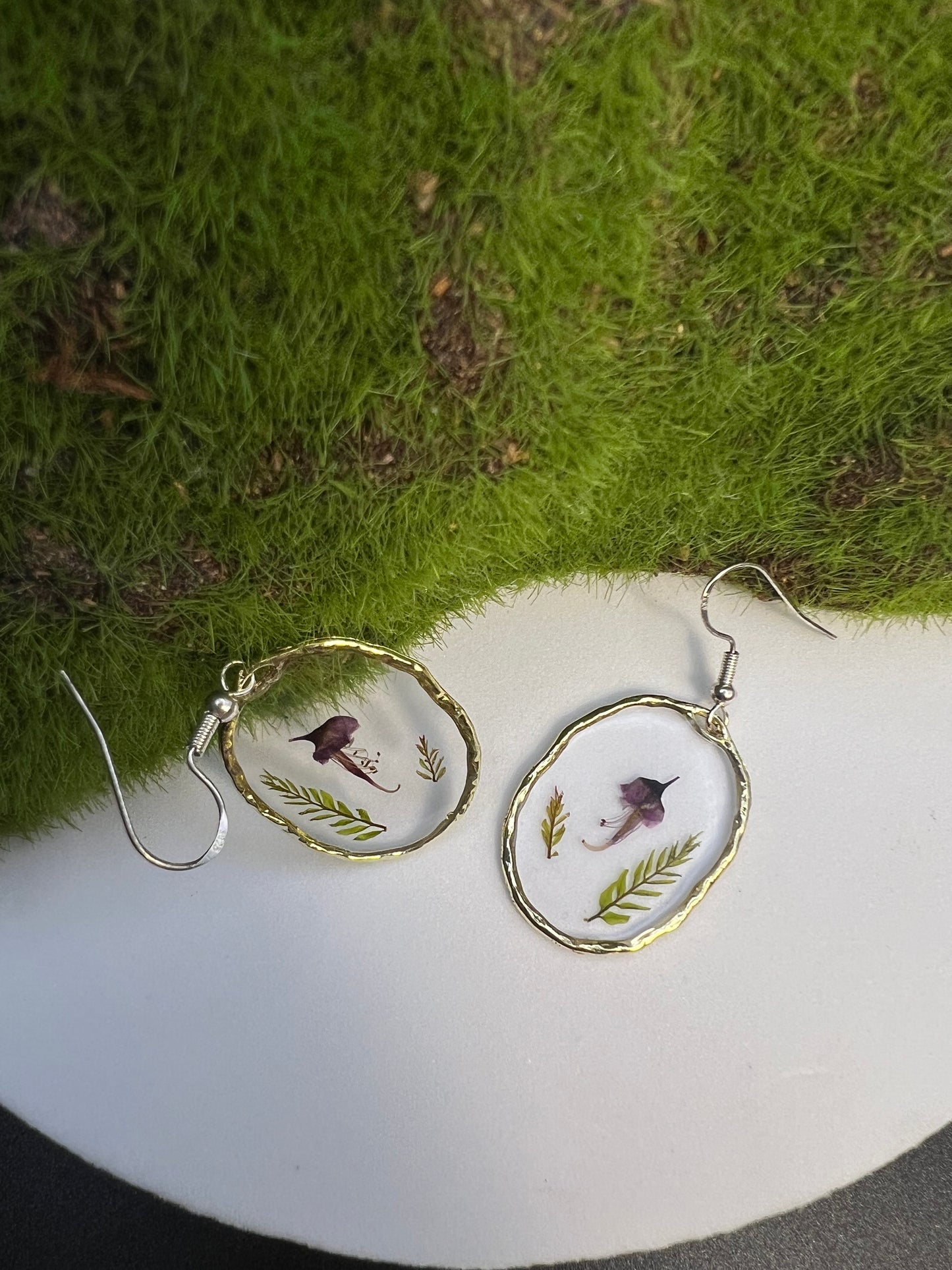 Oval Pressed Flower Earrings